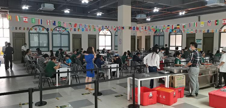 广州市英伦外籍人员女子学校开餐图